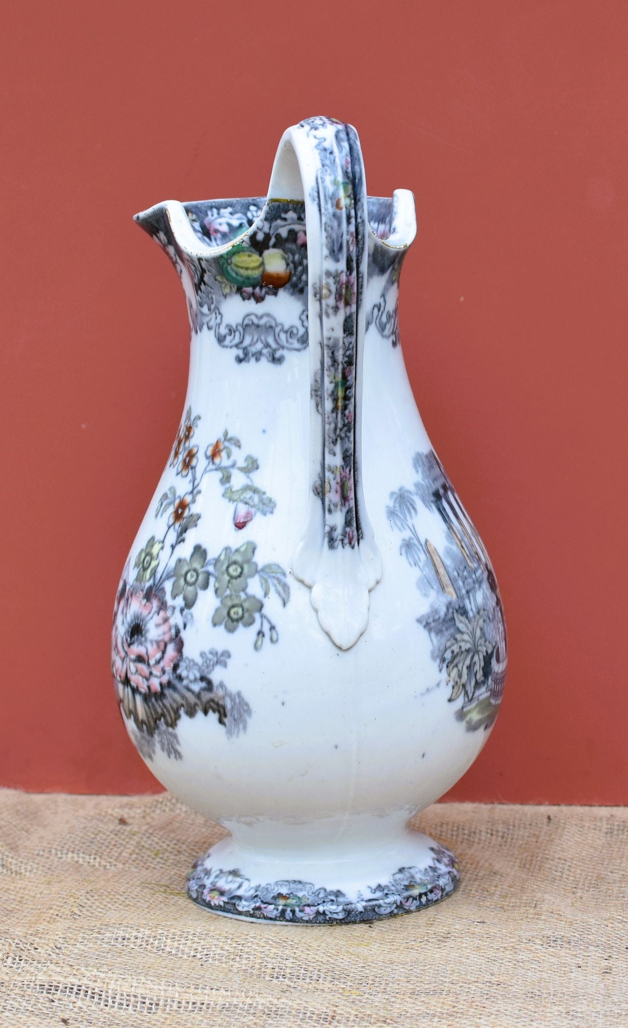Cleopatra jug