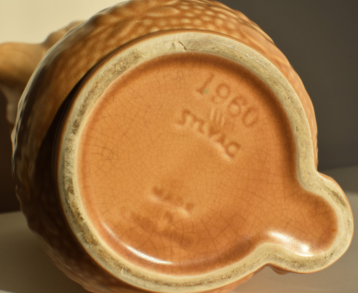 The base of the vase or jug reads 1960 SylvaC Made in England