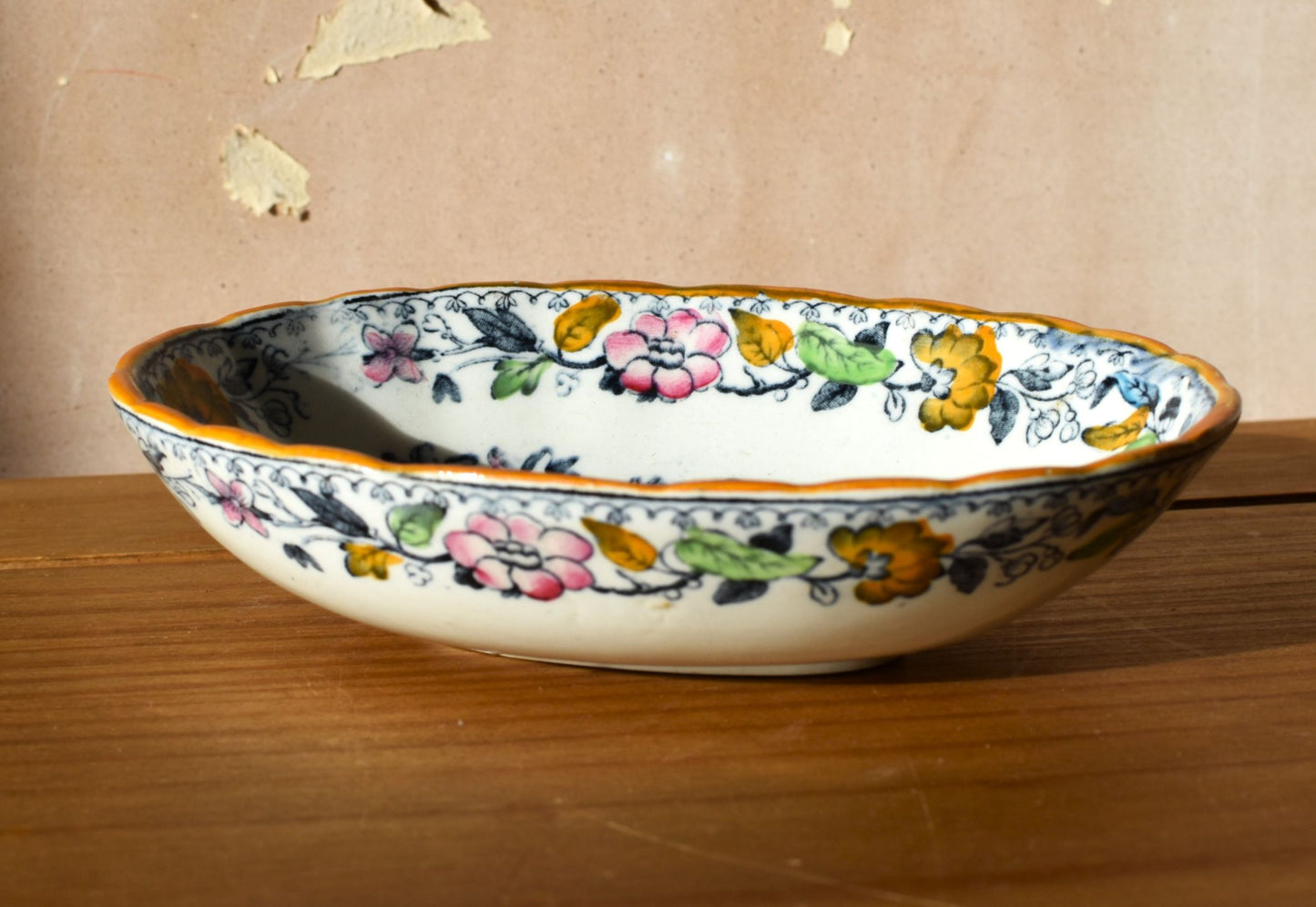 Antique Ashworth chinoiserie bowl
