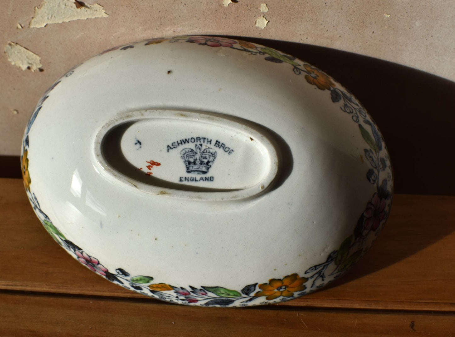 Antique Ashworth chinoiserie bowl