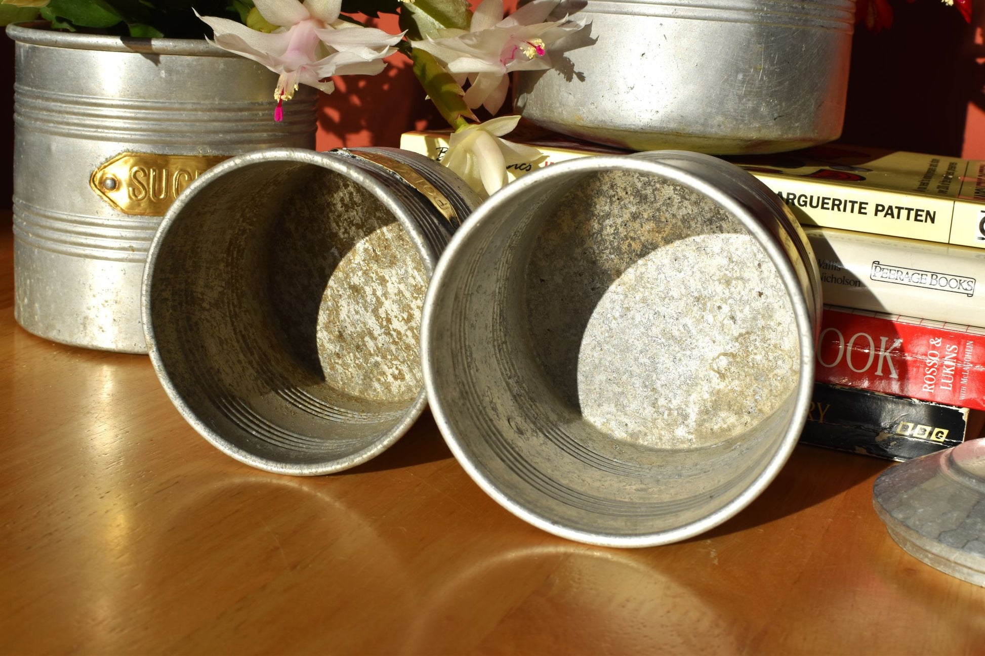 the inside of the tins is well aged